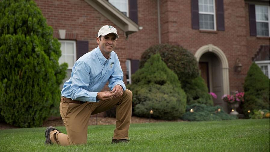Cover photo of Lawn Doctor of Elgin-Bartlett-Carpentersville